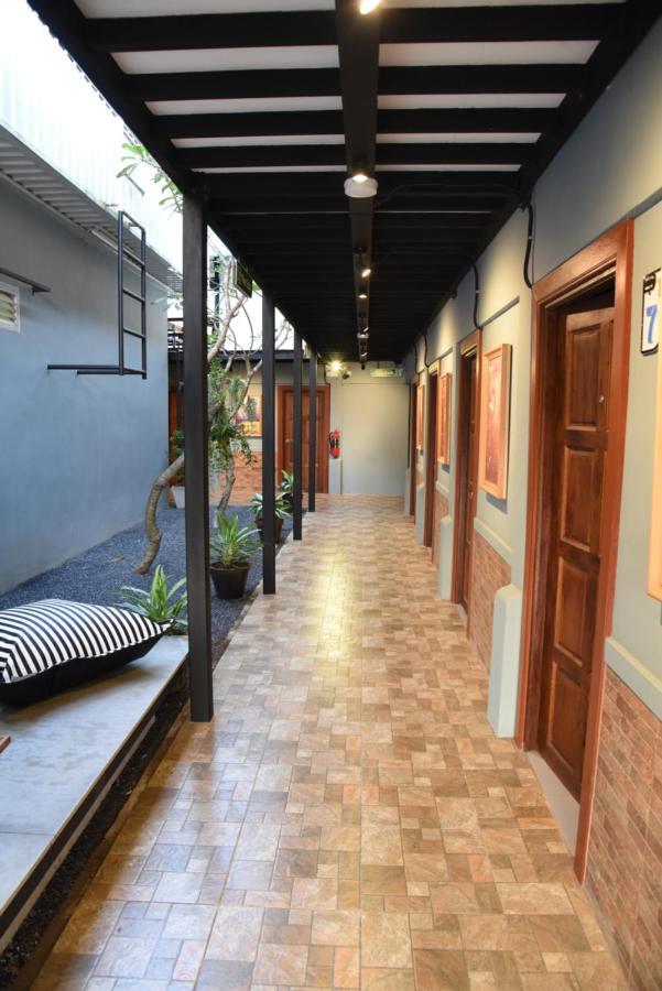 Zleepingpills Aonang Krabi Hostel Exterior photo